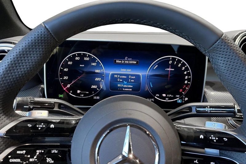 Mercedes GLC300 bild 7