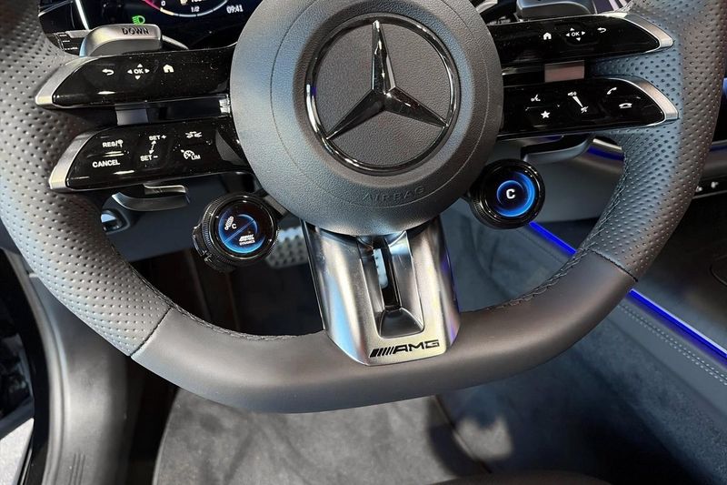 Mercedes E53 AMG bild 13