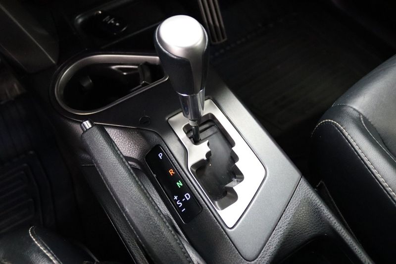 Toyota RAV4 bild 23