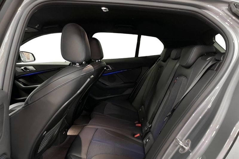 BMW 118 bild 28