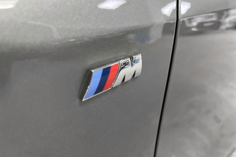 BMW 118 bild 9