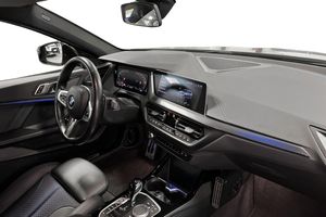 BMW 118 bild 6