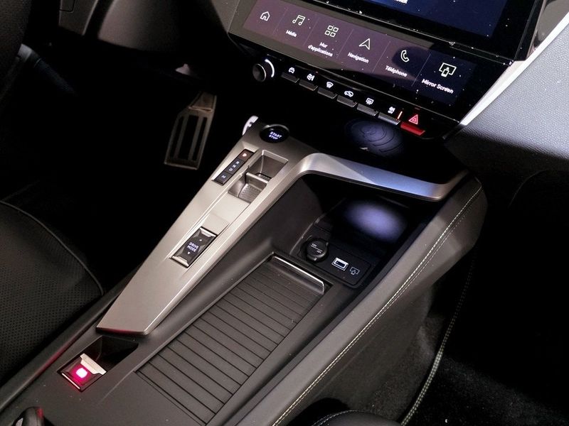Peugeot 408 bild 10