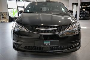 Chrysler Grand Voyager bild 2