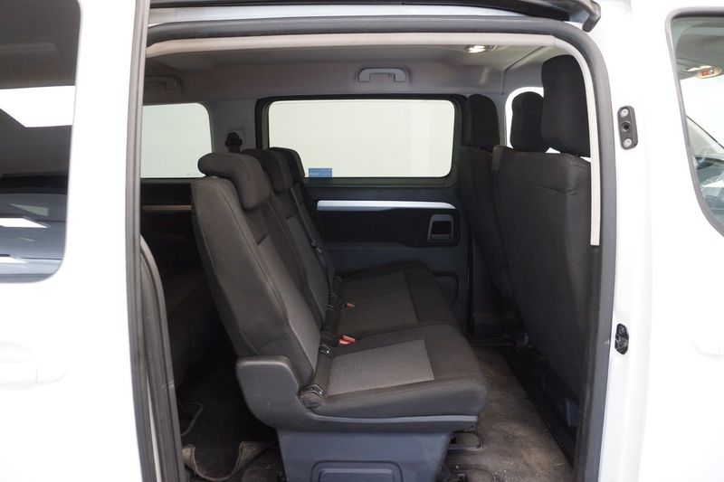 Peugeot Traveller bild 9