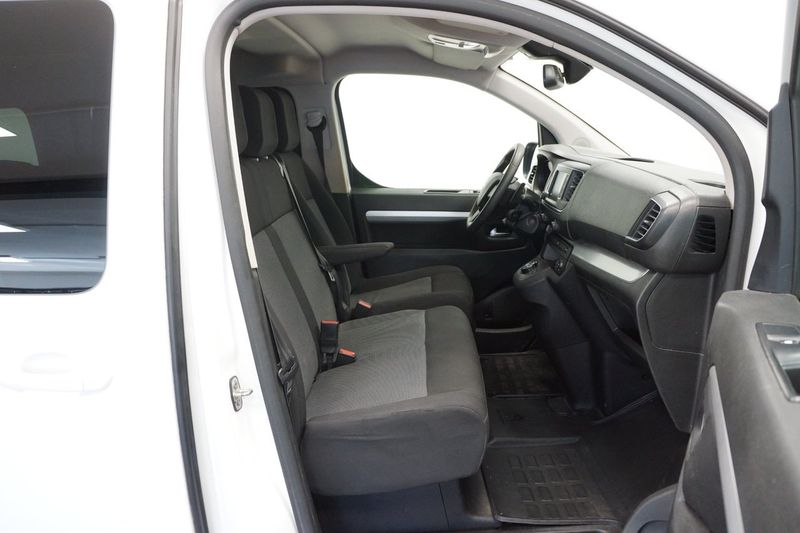 Peugeot Traveller bild 8