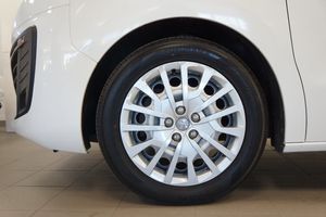 Peugeot Traveller bild 4