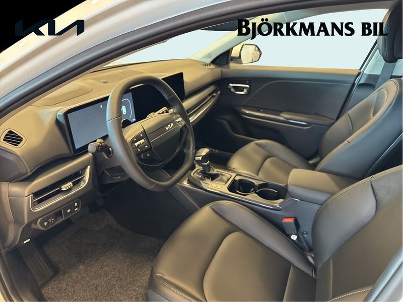 Kia K4 bild 8