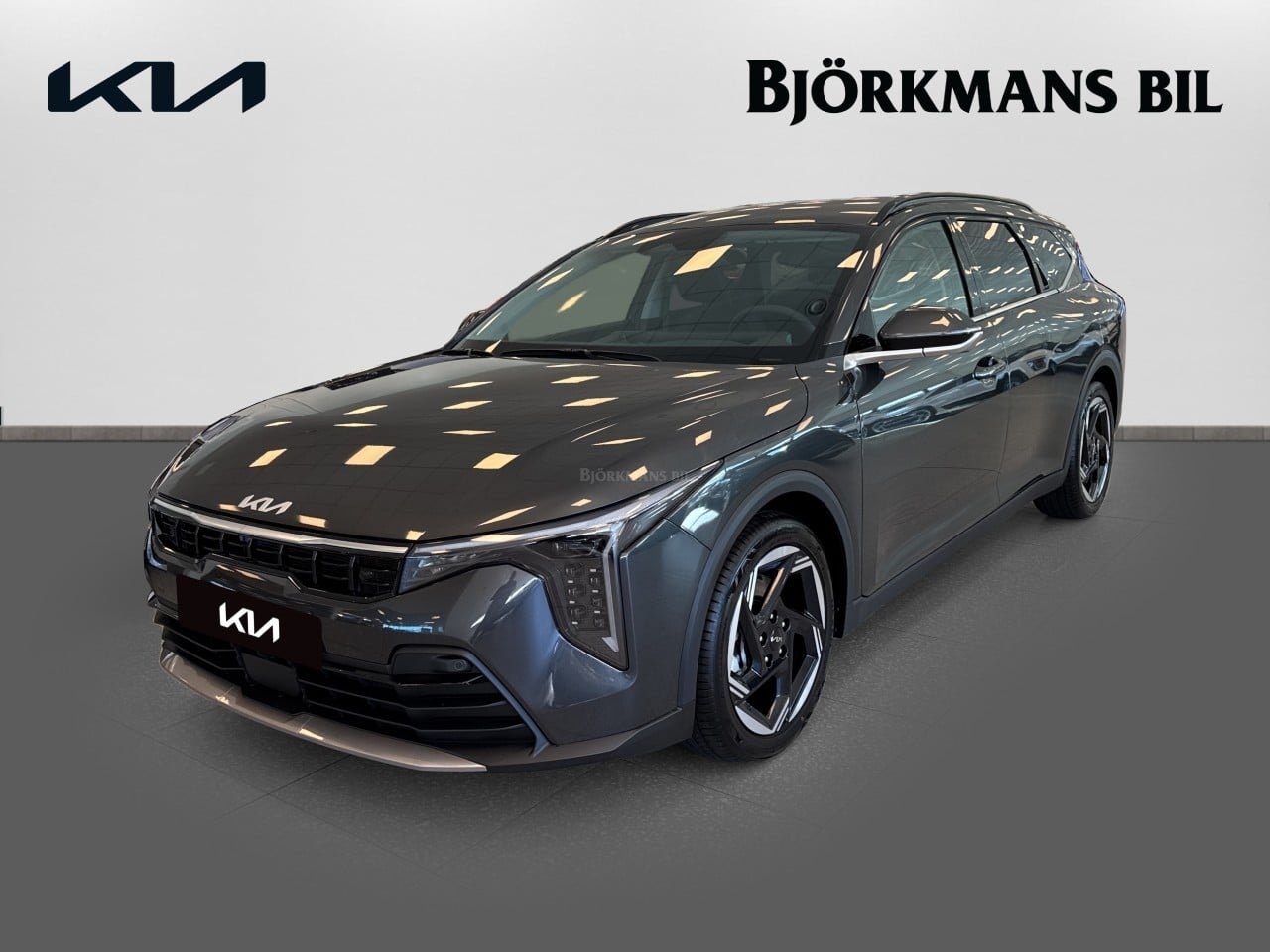 Kia K4