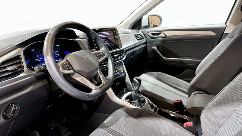 Volkswagen T-Roc bild 7