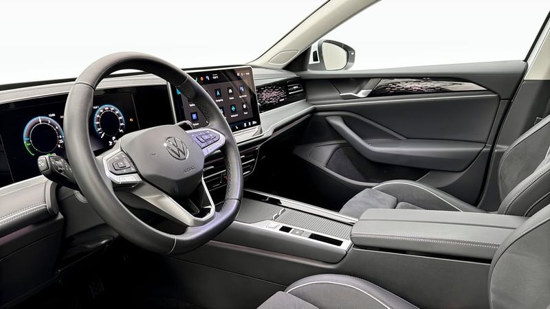Volkswagen Passat bild 7