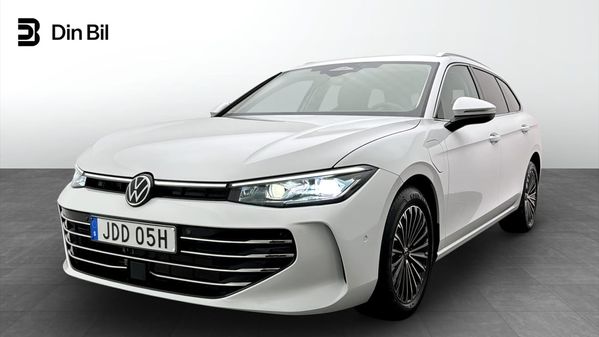 Volkswagen Passat Variant eHybrid DSG Elegance Drag P-värmare - 2025