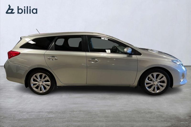 Toyota Auris bild 18