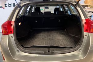 Toyota Auris bild 12
