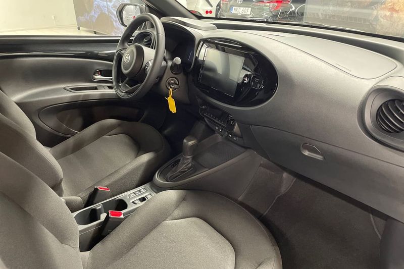 Toyota Aygo X bild 7