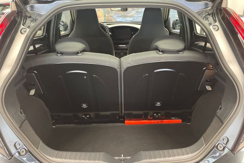 Toyota Aygo X bild 12