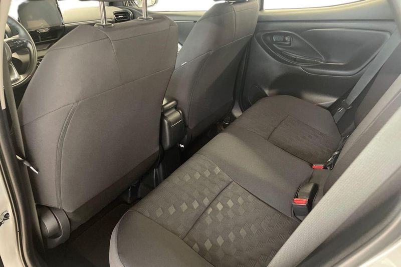Toyota Yaris bild 13