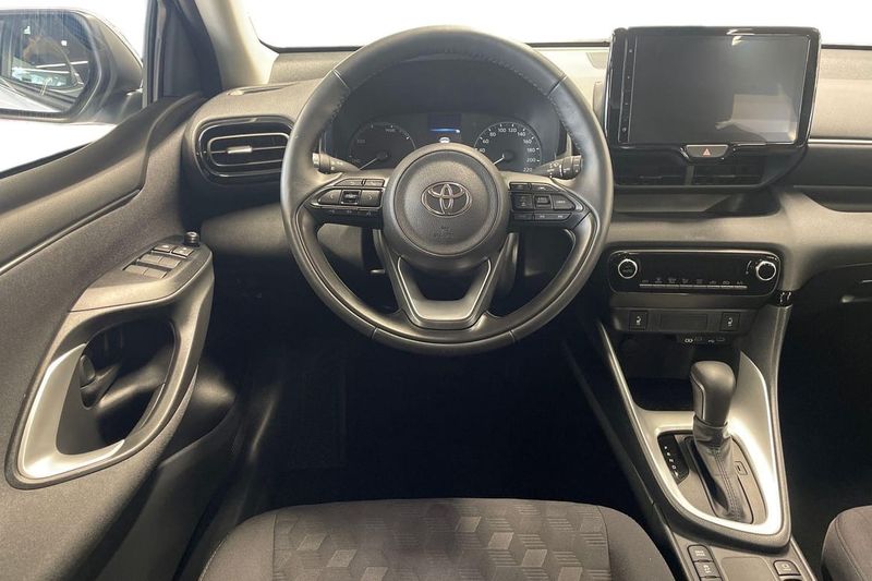 Toyota Yaris bild 11