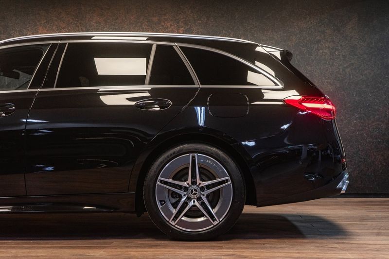 Mercedes C300 bild 12