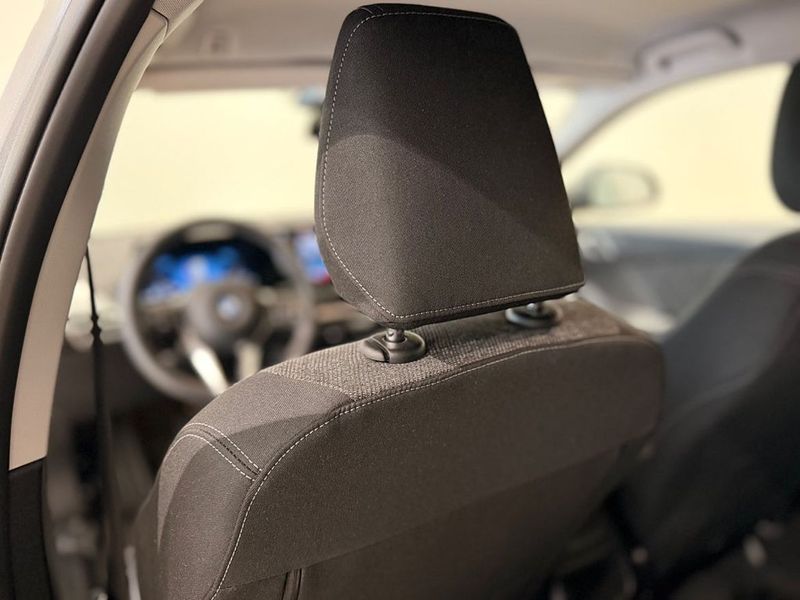 BMW 120 bild 8