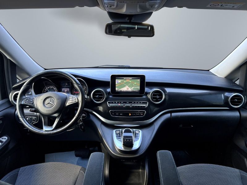 Mercedes V220 bild 9