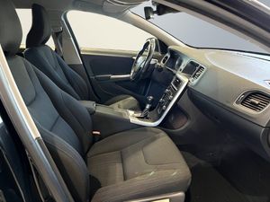 Volvo V60 bild 5