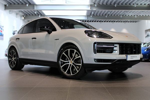 Porsche Cayenne E-Hybrid Coupé - 2024