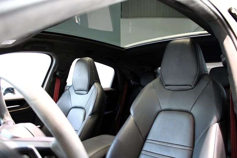 Porsche Cayenne bild 4