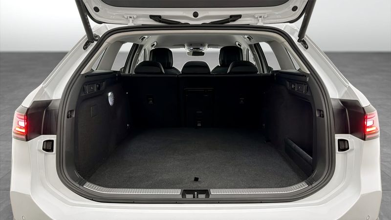 Volkswagen Passat bild 12