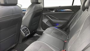 Volkswagen Passat bild 11