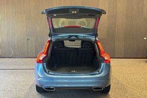 Volvo V60 bild 8