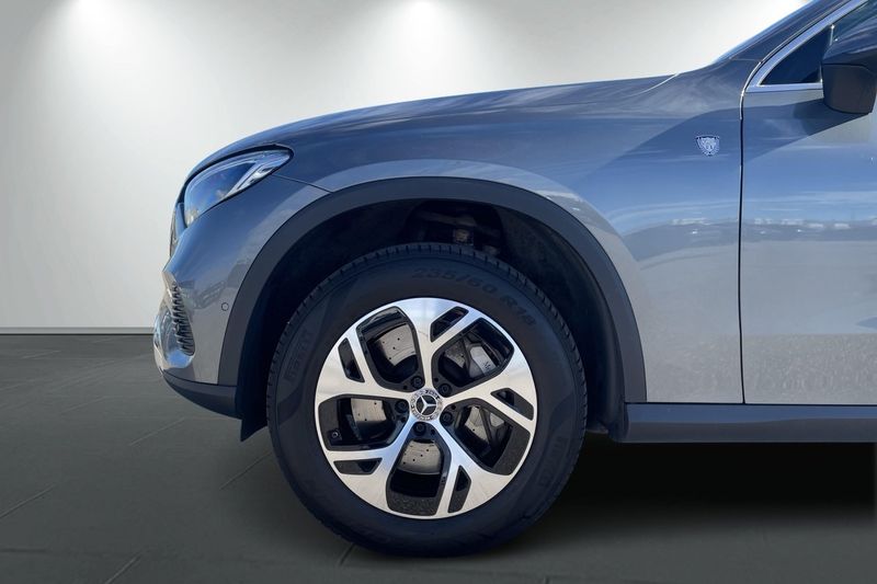 Mercedes GLC300 bild 10