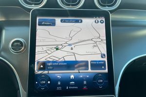 Mercedes GLC300 bild 23
