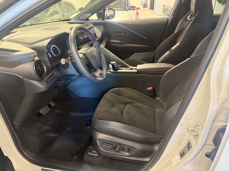 Toyota C-HR bild 8