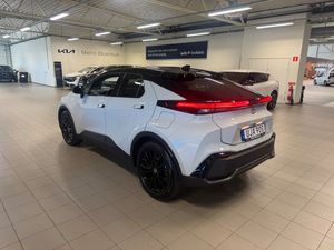 Toyota C-HR bild 2