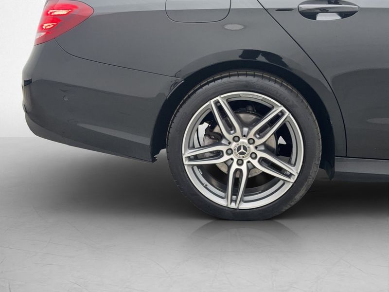 Mercedes E220 bild 35