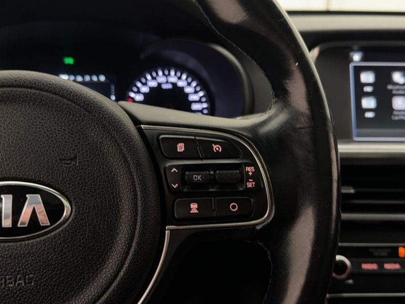 Kia Optima bild 22
