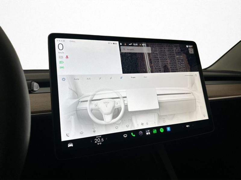 Tesla Model 3 bild 19