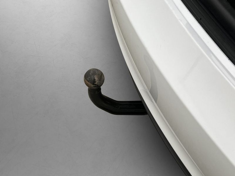 Tesla Model 3 bild 10