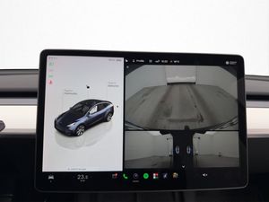 Tesla Model Y bild 16