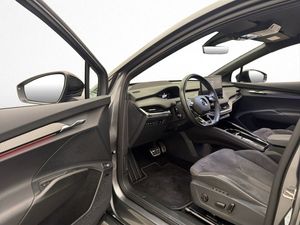 Skoda Enyaq bild 12