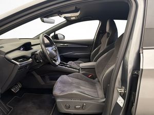 Skoda Enyaq bild 13