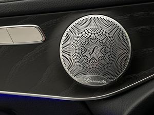 Mercedes GLC300 bild 17