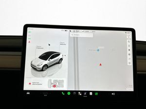Tesla Model Y bild 17