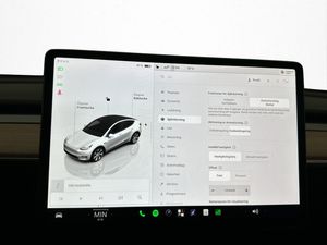 Tesla Model Y bild 21