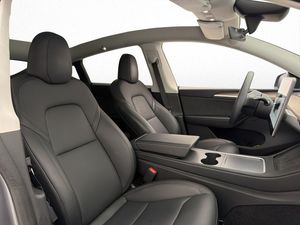 Tesla Model Y bild 25