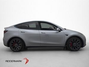 Tesla Model Y bild 9