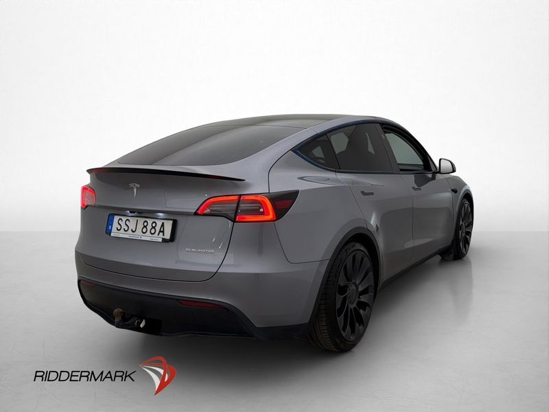 Tesla Model Y bild 8