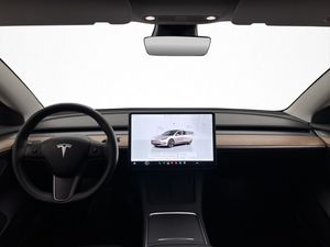 Tesla Model 3 bild 14