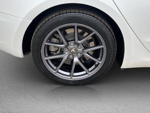 Tesla Model 3 bild 31